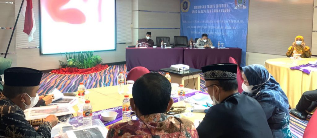 Bimbingan Teknis DPRD Kabupaten Tanah Bumbu oleh UNISKA MAB